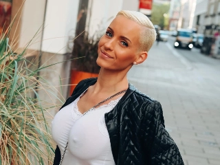 Anike - das deutsche Camgirl